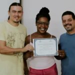 Entrega de certificados do curso de Informática Básica 05 – Gustavo Luzório