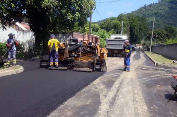 Parque Bonevile – Mage – Rua Londres – Durante (2)
