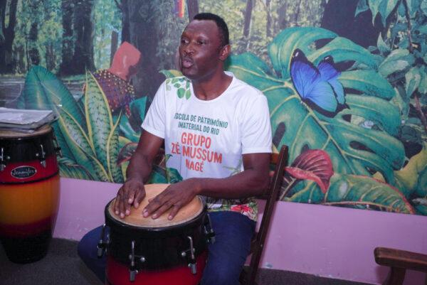 F62D4039-AE88-4695-BA51-62ADC44F2294